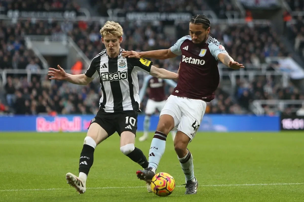Soi kèo Aston Villa vs Newcastle