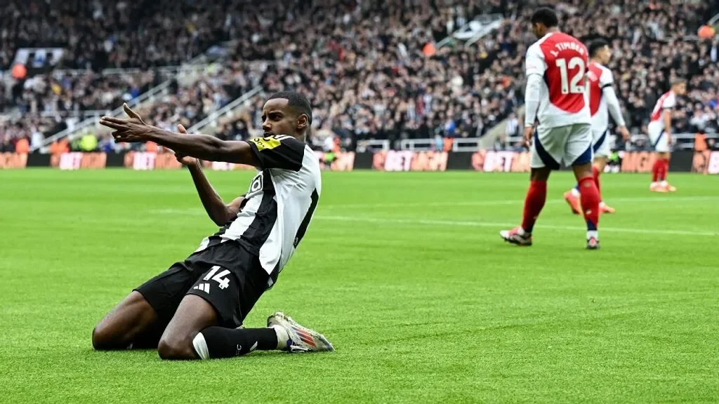 Soi kèo Newcastle vs Arsenal